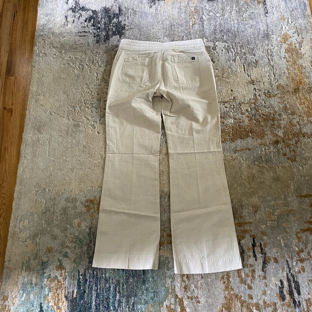 The North Face, Khaki/cream striped, size 6.